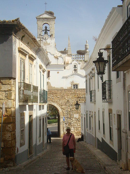 Faro street scene