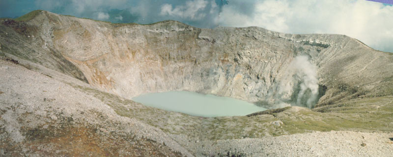 Mahawu volcano