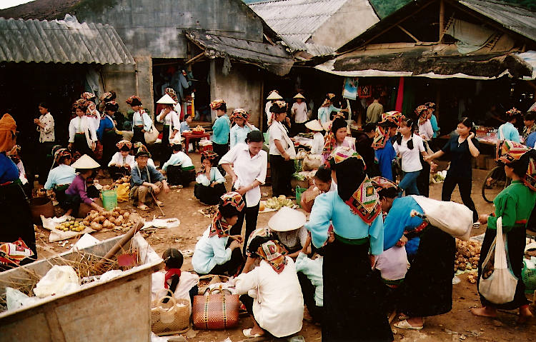 Thuận Châu market